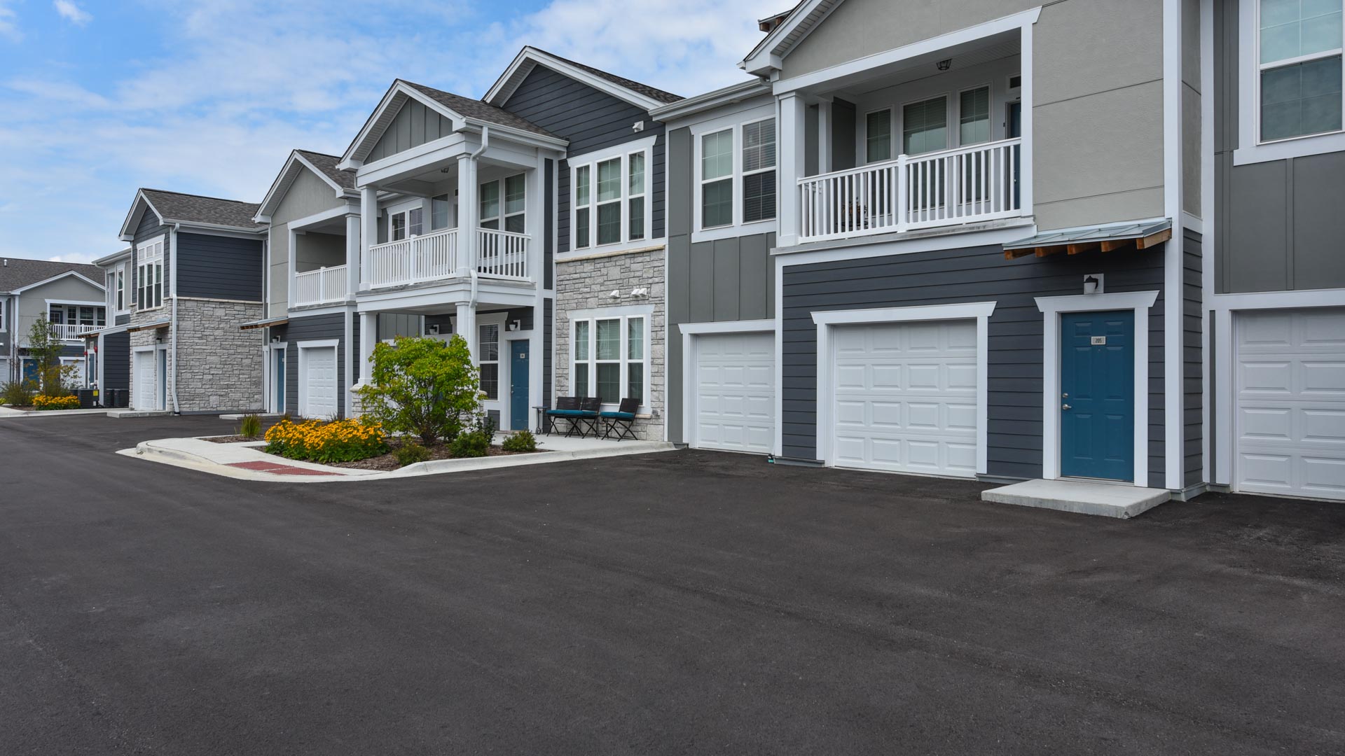 Photos of Springs at Orchard Road in North Aurora, IL